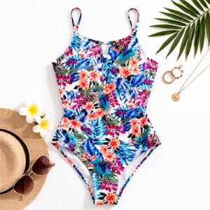 Sea & Sand Keyhole Maillot Swim Suit Size 10